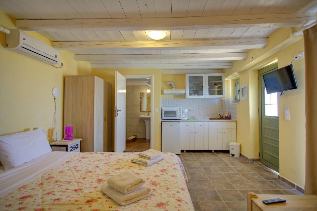 Hotel Mani Stone Towers Kotronion  Zewnętrze zdjęcie
